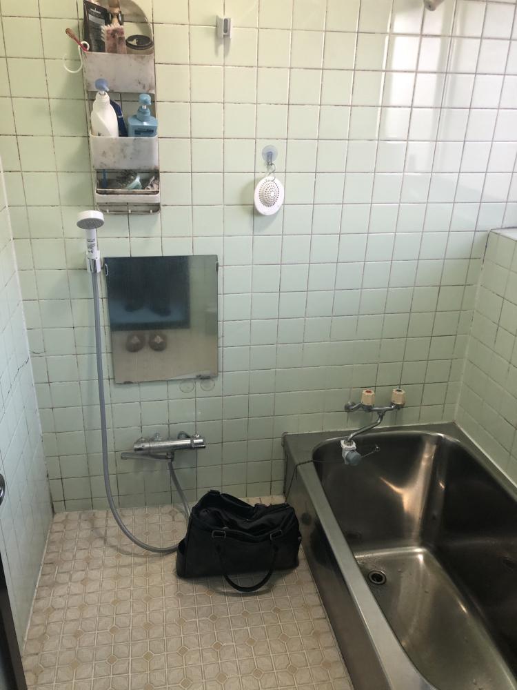 【富山市】浴室タイルの傷みと水栓の水圧が気になり浴室をリフォーム